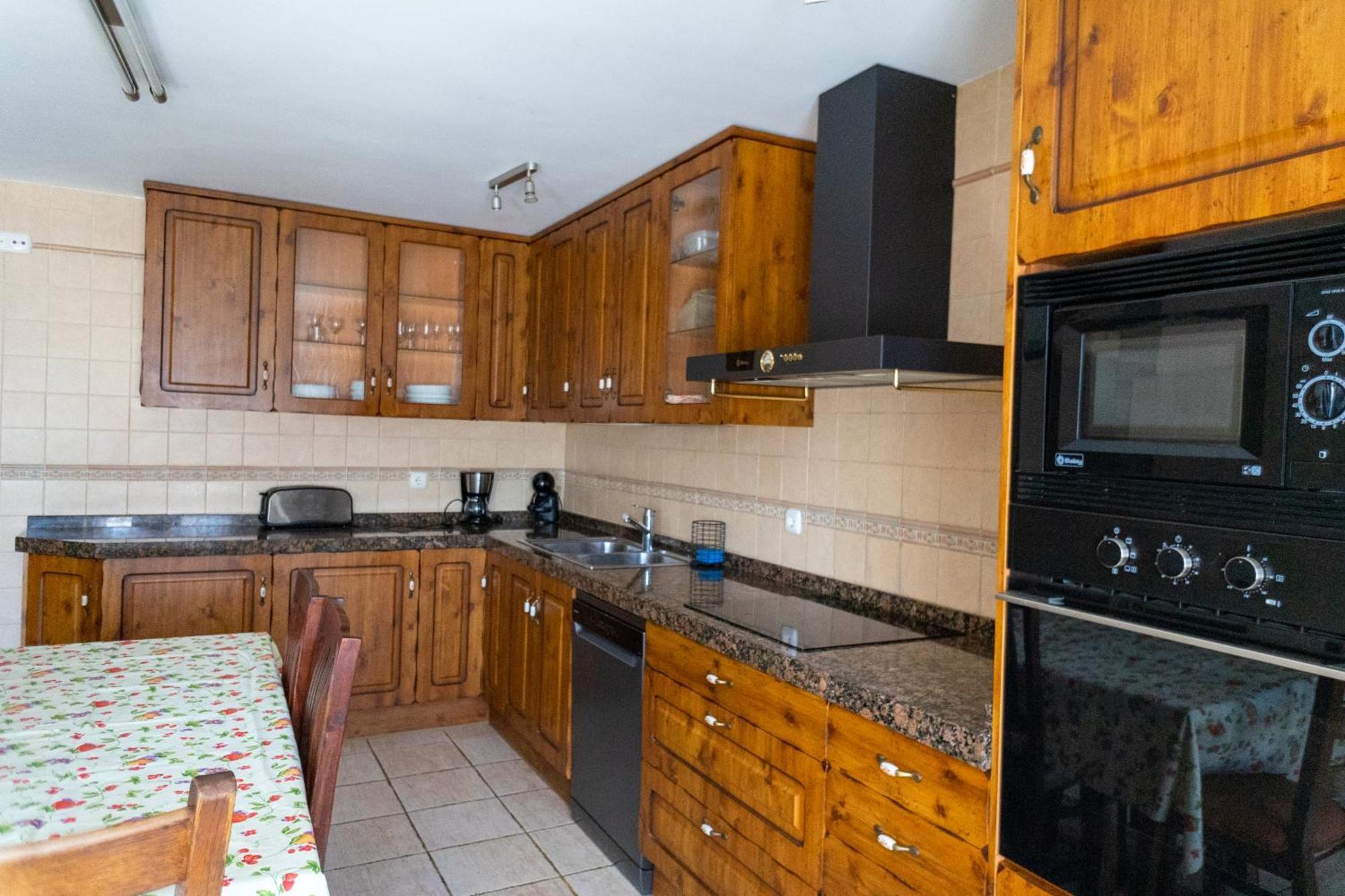 Dona Elvira Y Dona Sol Villa Vivar del Cid Exterior foto