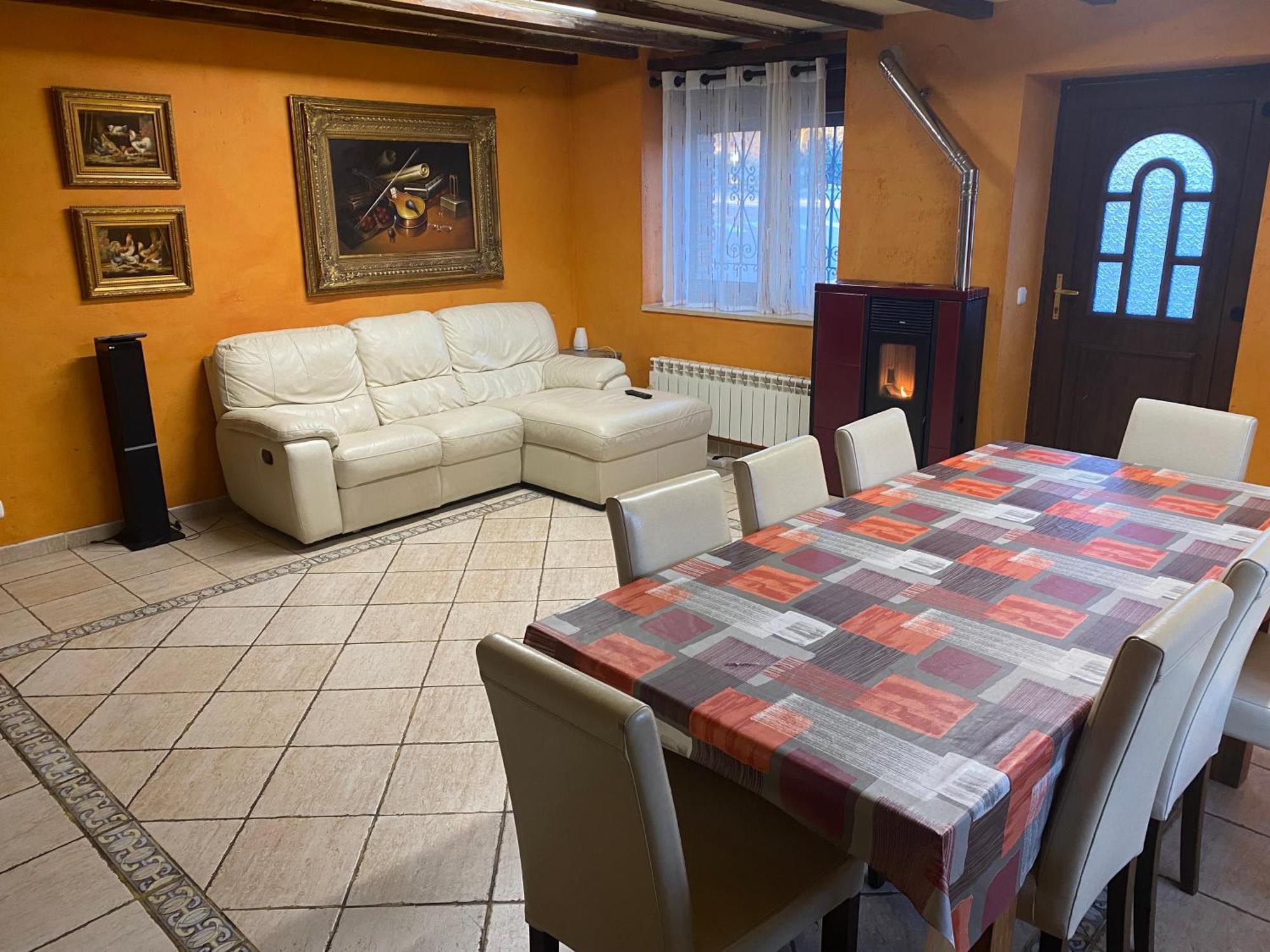 Dona Elvira Y Dona Sol Villa Vivar del Cid Exterior foto